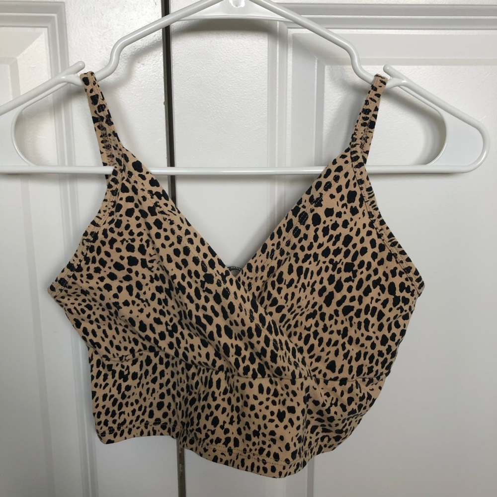 Leopard crop top